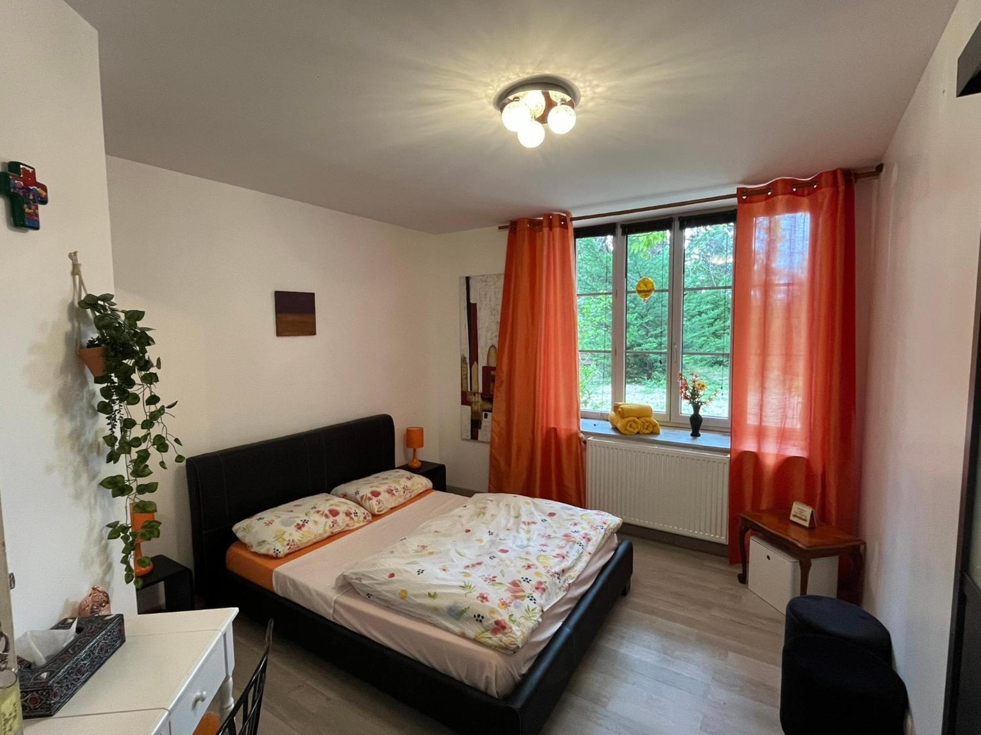 Couleurs De La Vie - Chambres D'Hotes Et Gite Cormatin Room photo